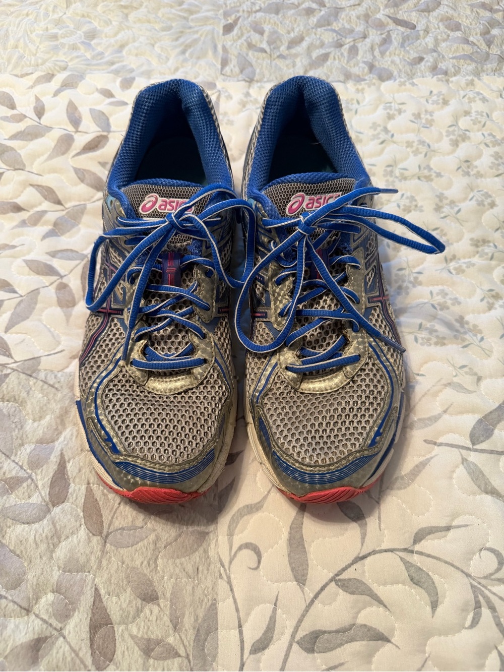 ASICS GT-1000 Gray and Blue Women's Athletic Running Shoes with Pink Logo